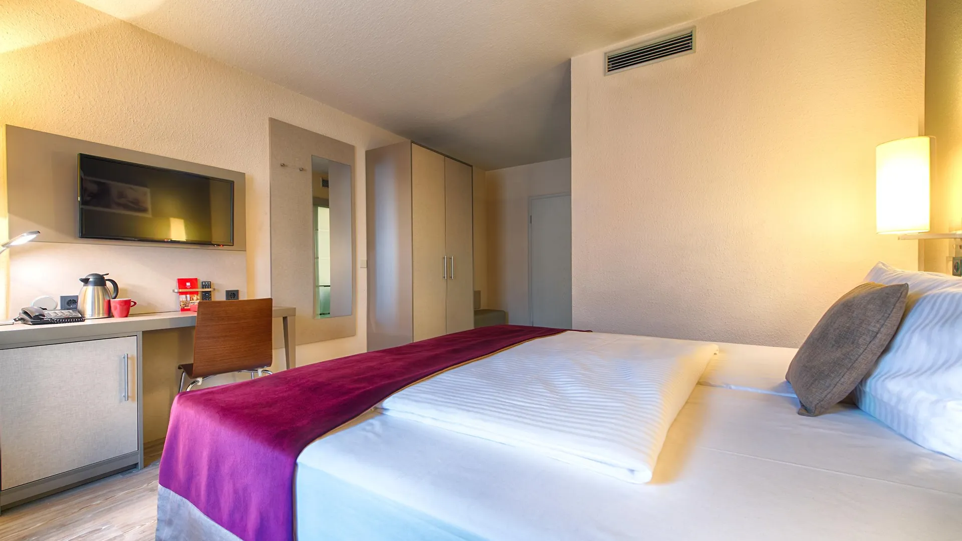 Leonardo Hotel Mannheim-Ladenburg