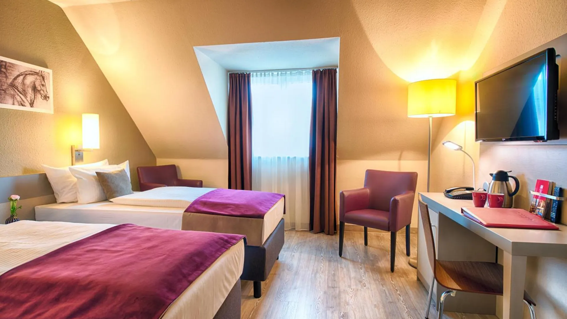 Leonardo Hotel Mannheim-Ladenburg 4*, Ladenburg